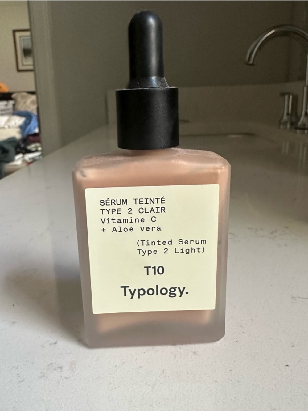 T31 Glow Drops Illuminating Serum - Light Peach - Picture 4 of 7